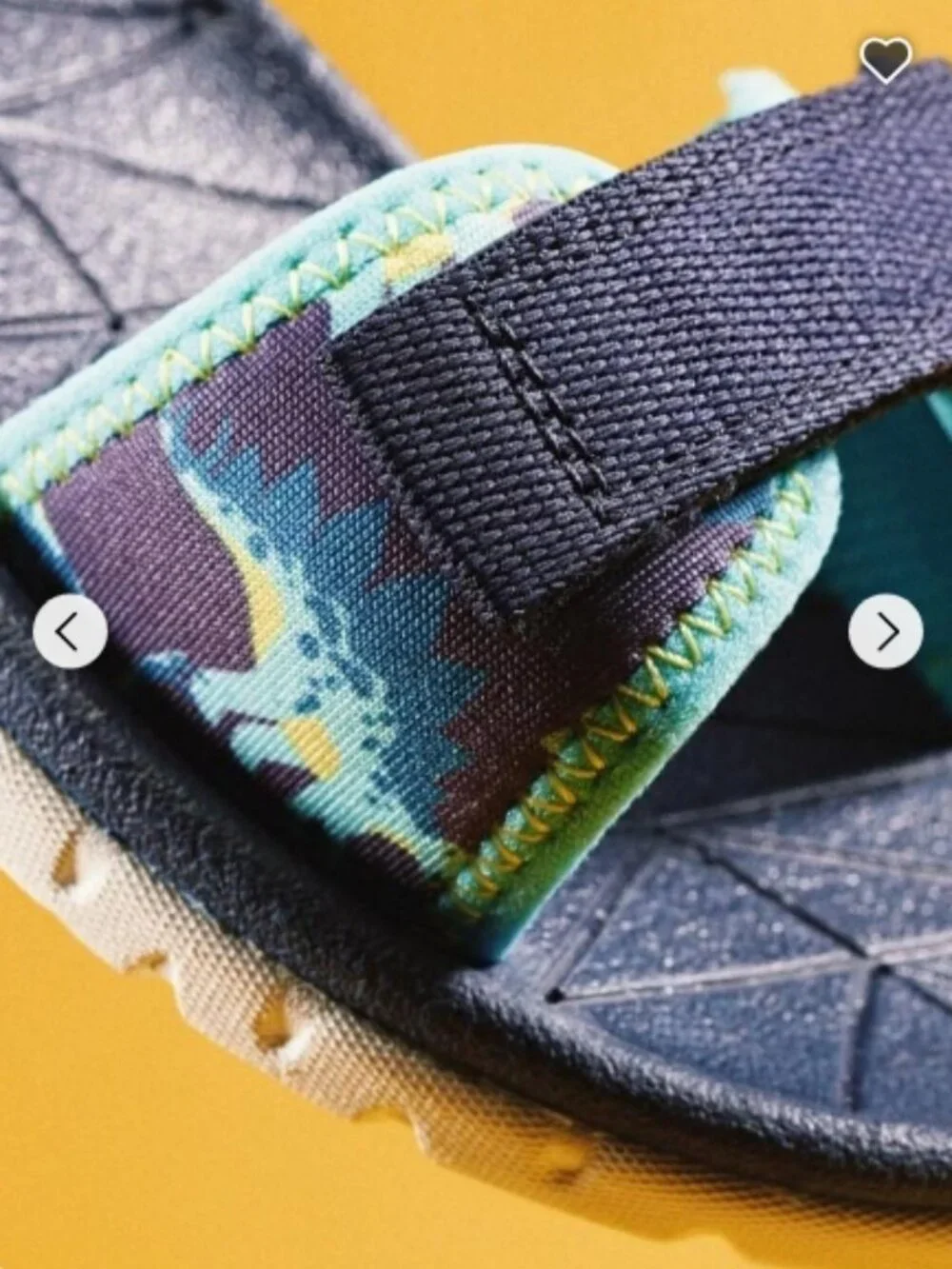 NWT CLARKS Wide Surfing Tide Sandals (Toddler) Dinosaur Print